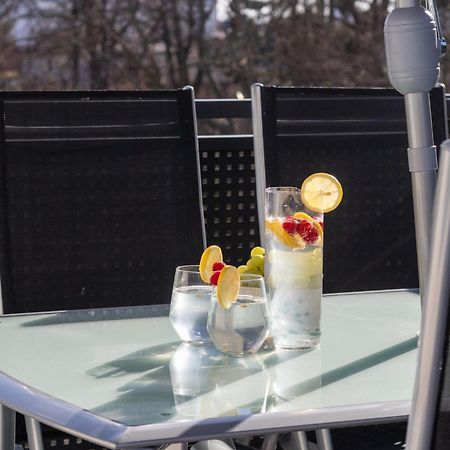 Noblenest: Terrasse - Netflix - Kaffee Leilighet Wien Eksteriør bilde